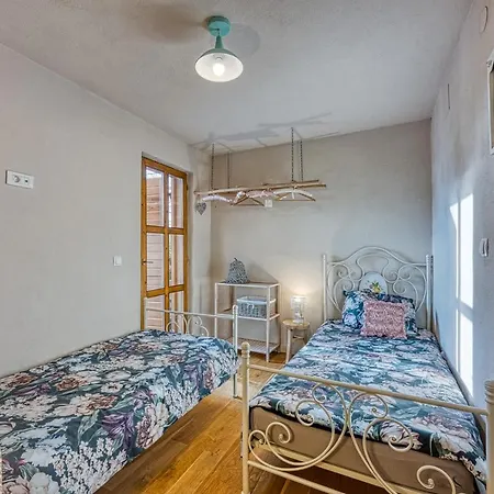 Villa Grmanski Dvori Kraljevica