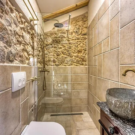 Grmanski Dvori Kraljevica