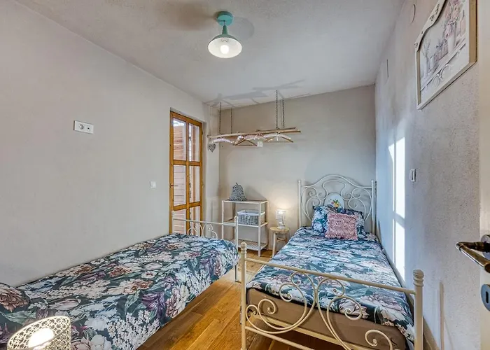 Villa Grmanski Dvori Kraljevica